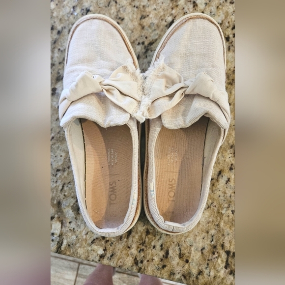 TOMS Sunrise Canvas Slip On Bow Flats Loafer Mules In Beige/ivory. Size 6 - Picture 8 of 15